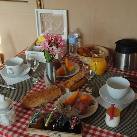 Le Relais De La Cavayere فندق مبيت وإفطار قرقشونه