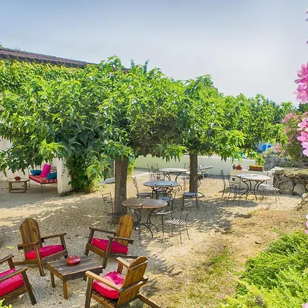 Bed and breakfast Le Relais De La Cavayere