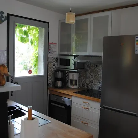 לינה וארוחת בוקר D'hotes & Le Relais De La Cavayere