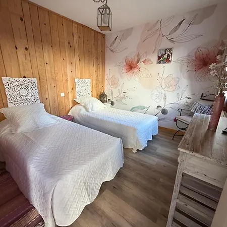 Le Relais De La Cavayere - D'hôtes Avec Spa&sauna - Parking Privé Ferme Alojamento de Acomodação e Pequeno-almoço