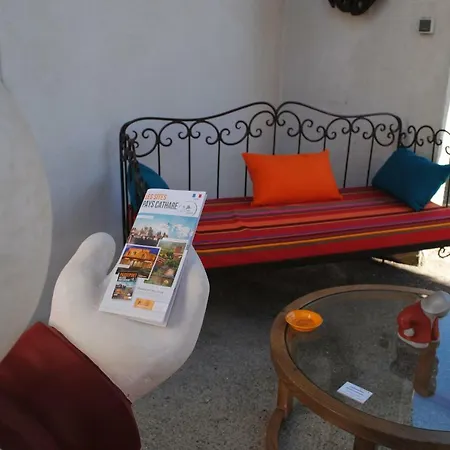 לינה וארוחת בוקר D'hotes & Le Relais De La Cavayere *